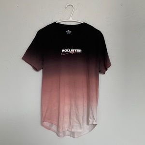 lightly worn medium hollister t-shirt